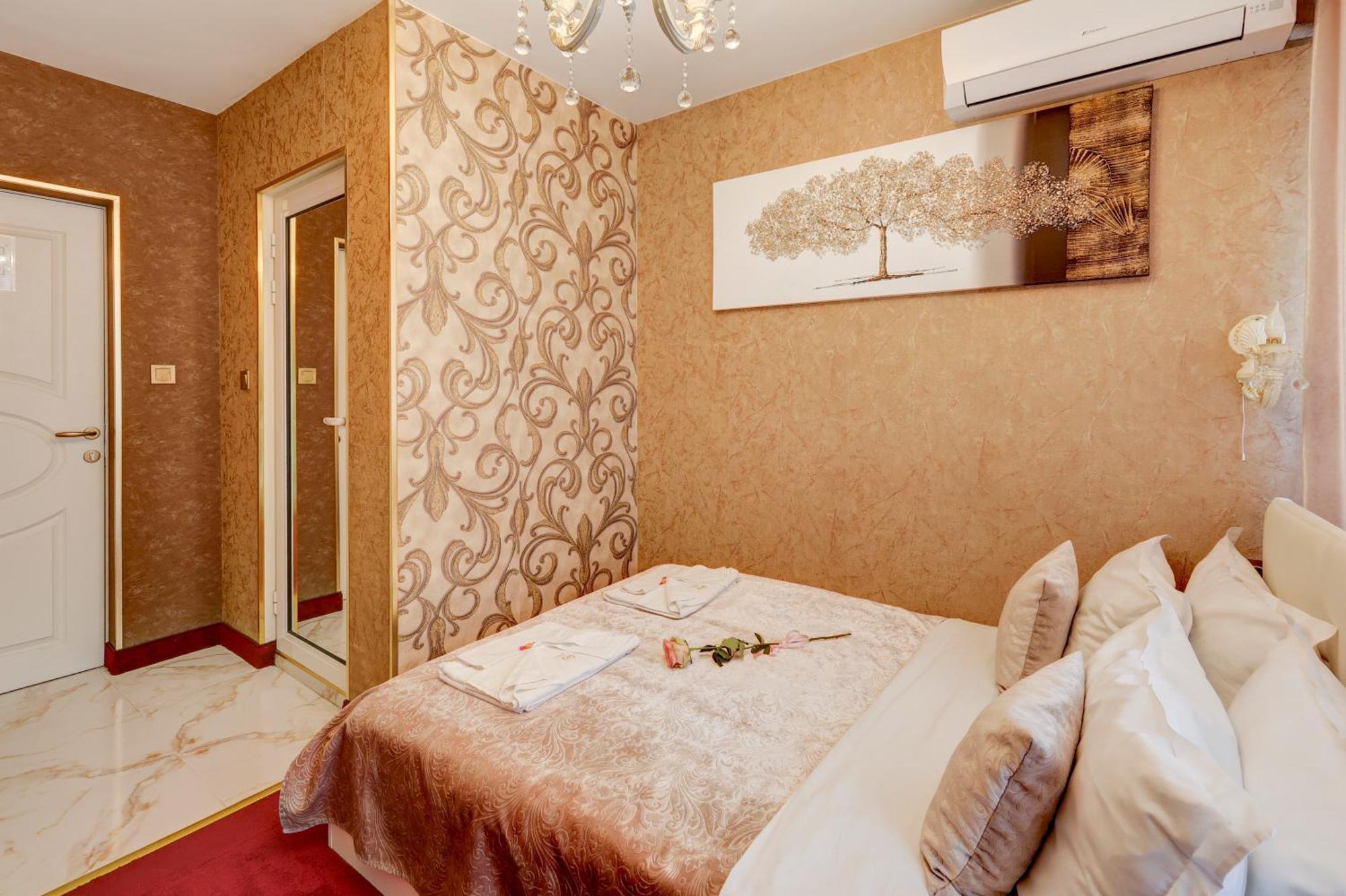 Hotel Imperia Varna Ngoại thất bức ảnh