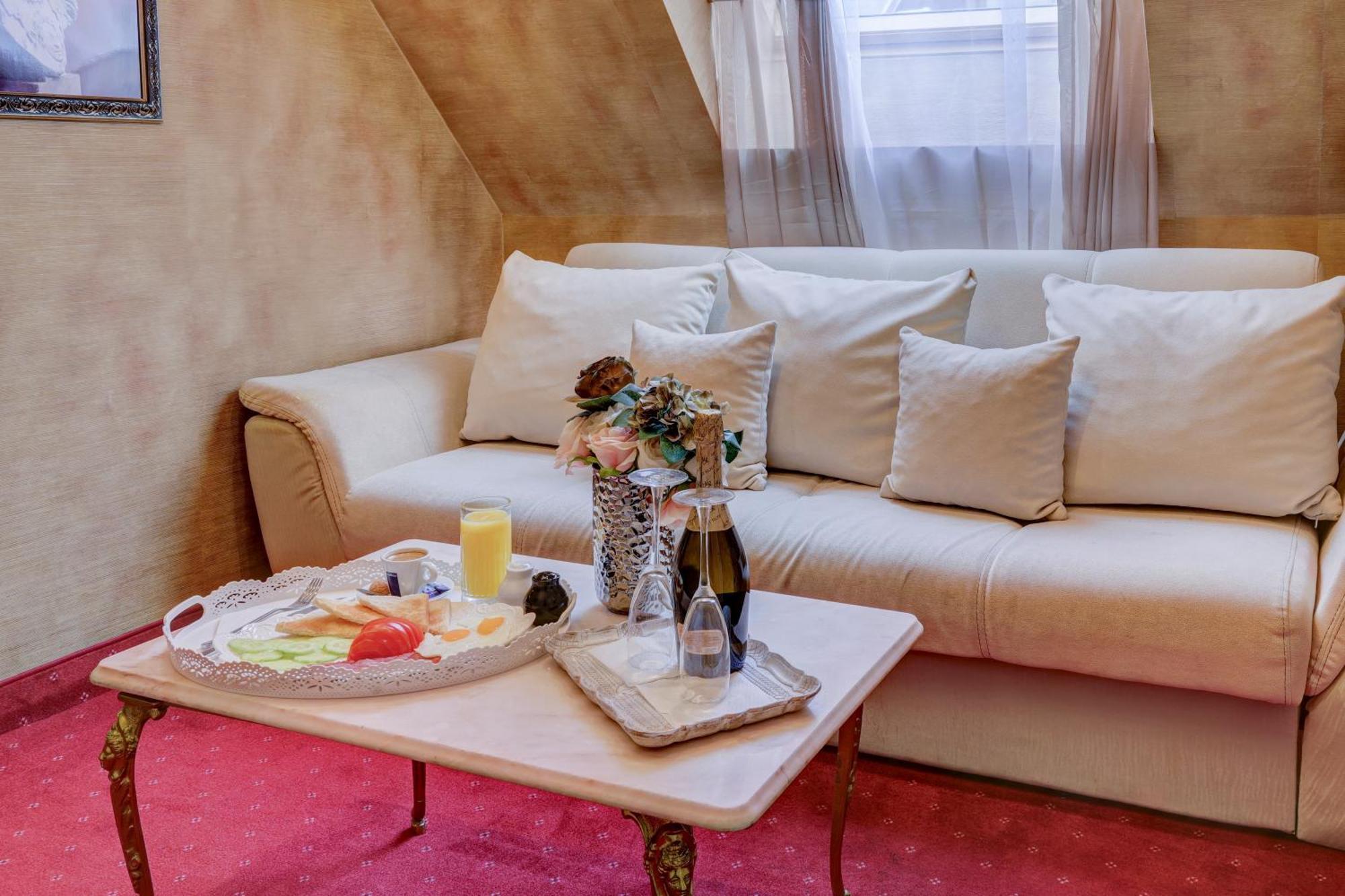 Hotel Imperia Varna Ngoại thất bức ảnh
